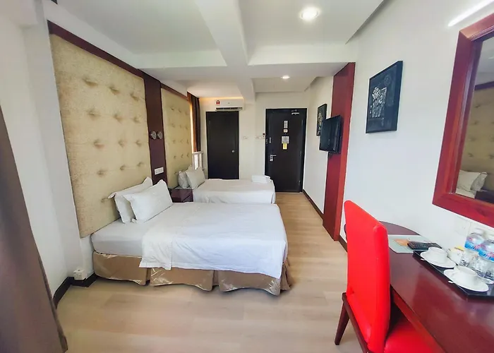 Celyn City Hotel
