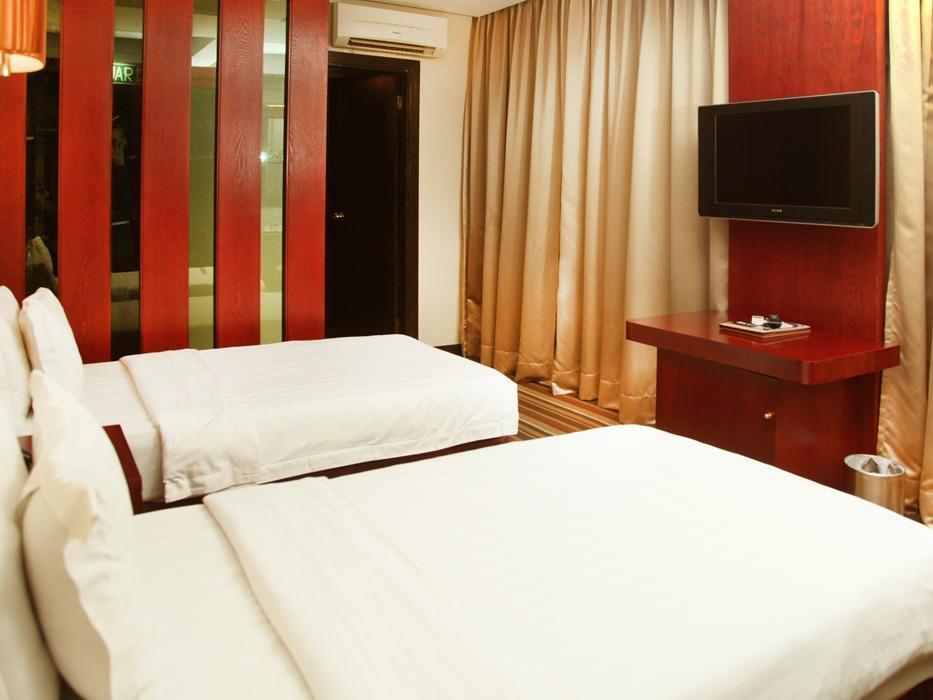 Celyn Hotel 3*